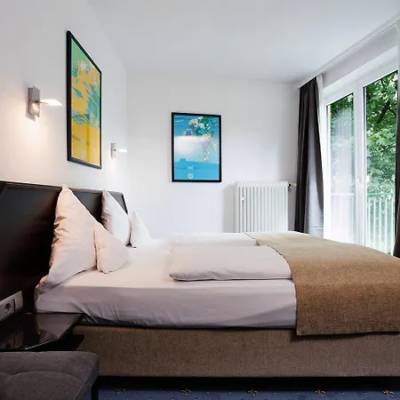 Hotel Nymphenburg City - München-3